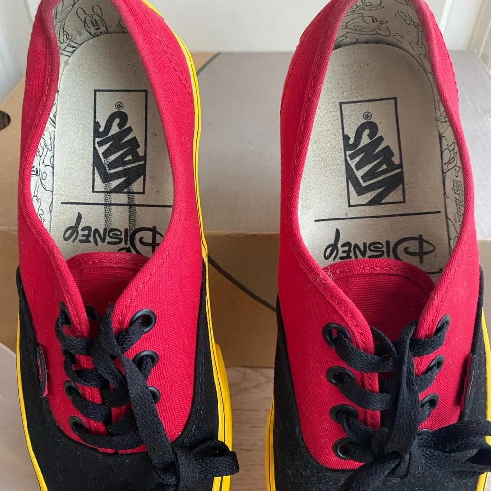 Vans X Disney 90th Anniversary Mickey Mouse Red Yellow Authentic Size M 6- W 7.5 - Picture 13 of 13